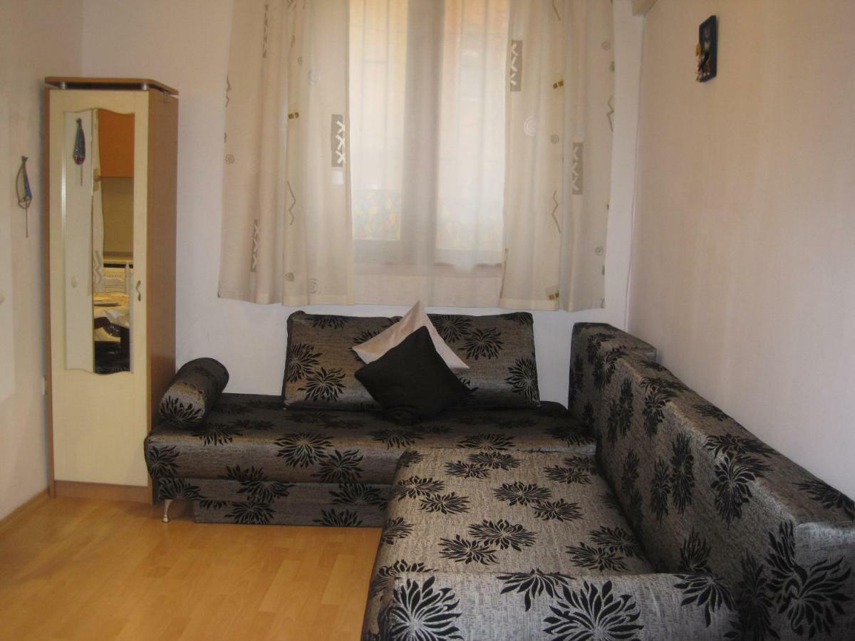 Apartment Nadejda فارنا المظهر الخارجي الصورة